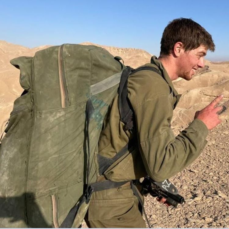 אמיר צור